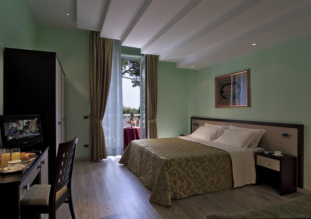 Hotel Regina Palace Terme Искья Номер фото
